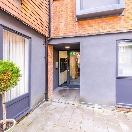 Contemporary Abbey Yard By Prescott Apartments Abingdon-on-Thames Zewnętrze zdjęcie