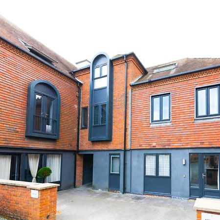 Contemporary Abbey Yard By Prescott Apartments Abingdon-on-Thames Zewnętrze zdjęcie